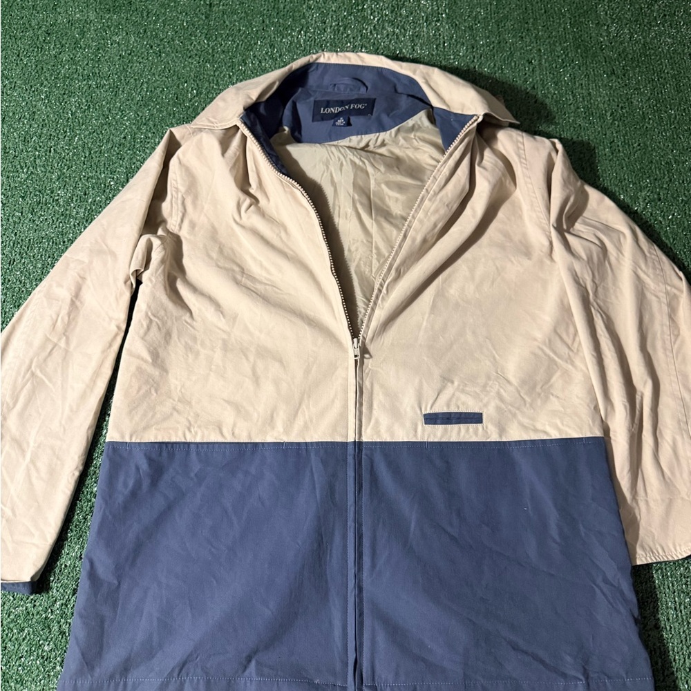 London Fog Men's Beige and Blue Windbreaker
